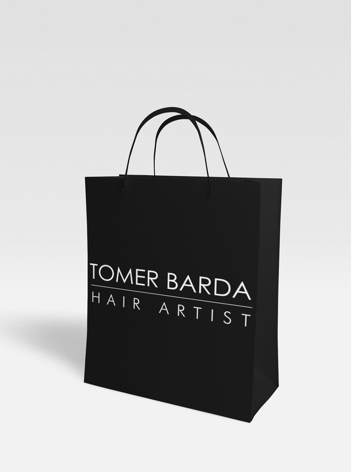 gift-bag-mockup-featuring-a-customizable-backdrop-1519-el